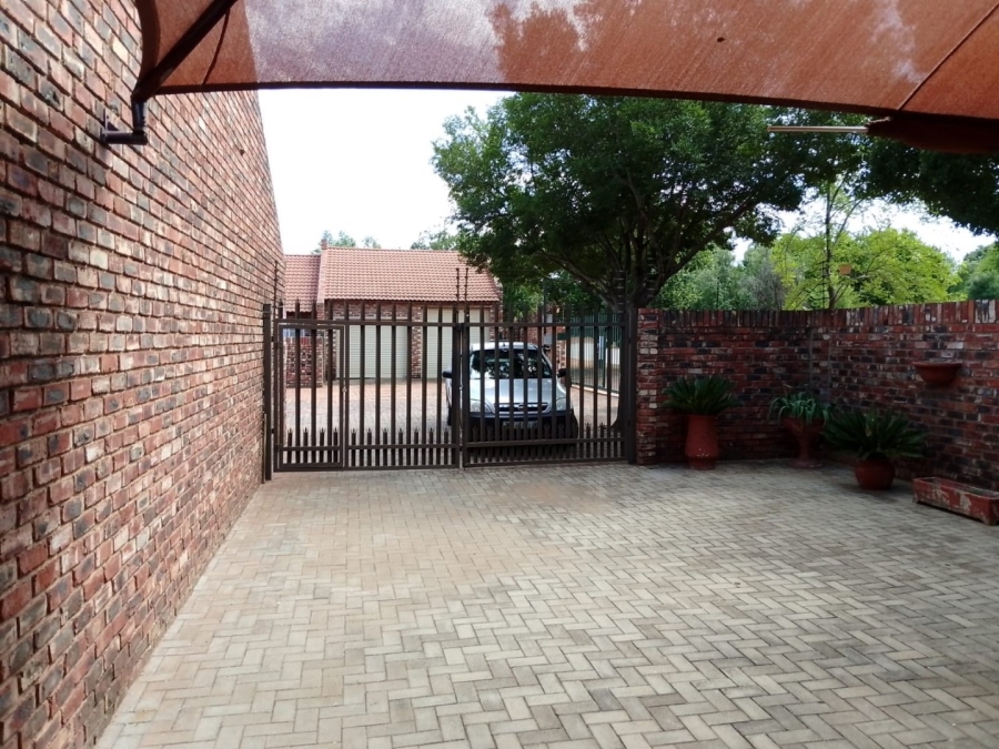 3 Bedroom Property for Sale in Orkney North West